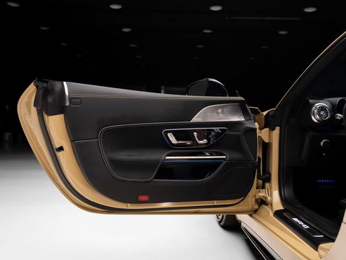 Used 2025 Mercedes-Benz AMG GT 55 image 56