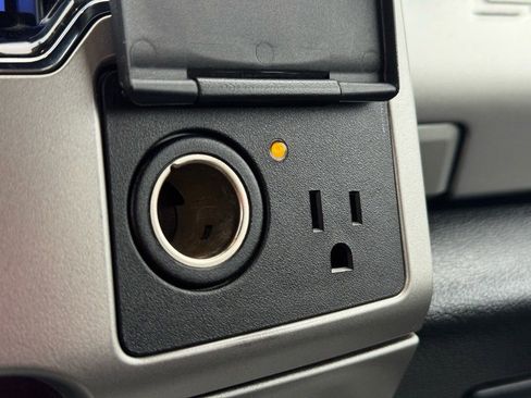 Used 2022 Ford F250 Lariat image 41