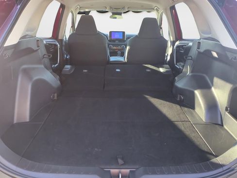 Used 2024 Toyota RAV4 LE image 12