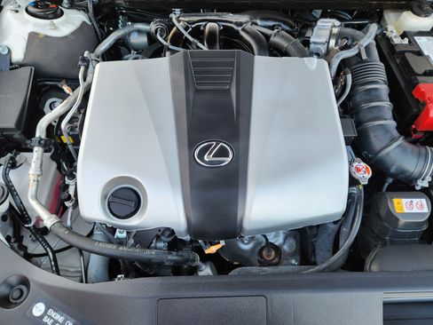 Used 2024 Lexus ES 350 w/ Premium Package image 40