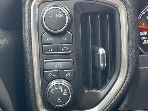 Used 2021 Chevrolet Silverado 1500 LT image 12
