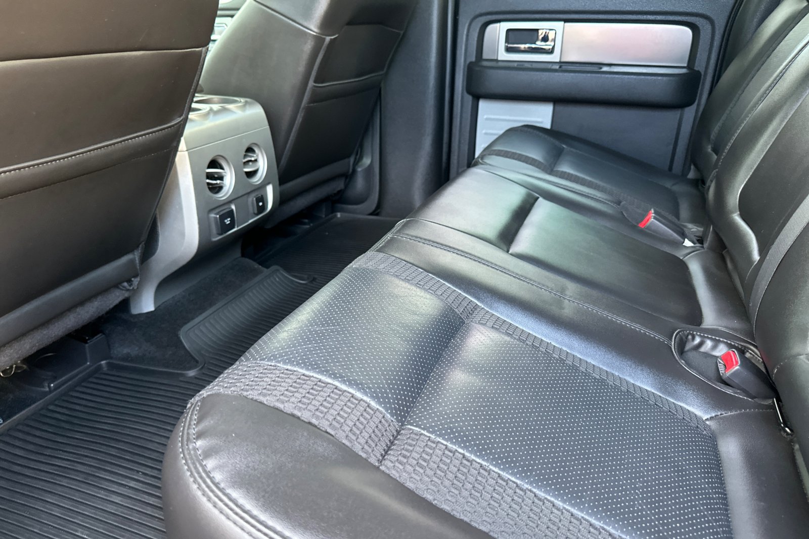 Used 2013 Ford F150 Raptor w/ Luxury Equipment Group AWD/4WD image 14