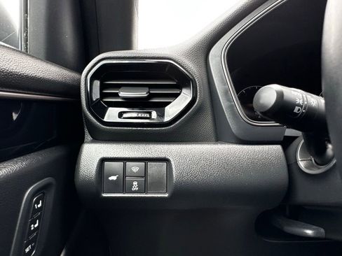 Used 2025 Honda Pilot TrailSport image 29