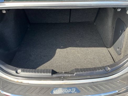 Used 2018 MAZDA MAZDA3 Touring FWD image 24