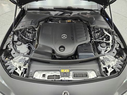 New 2026 Mercedes-Benz CLE 450 4MATIC Coupe image 11