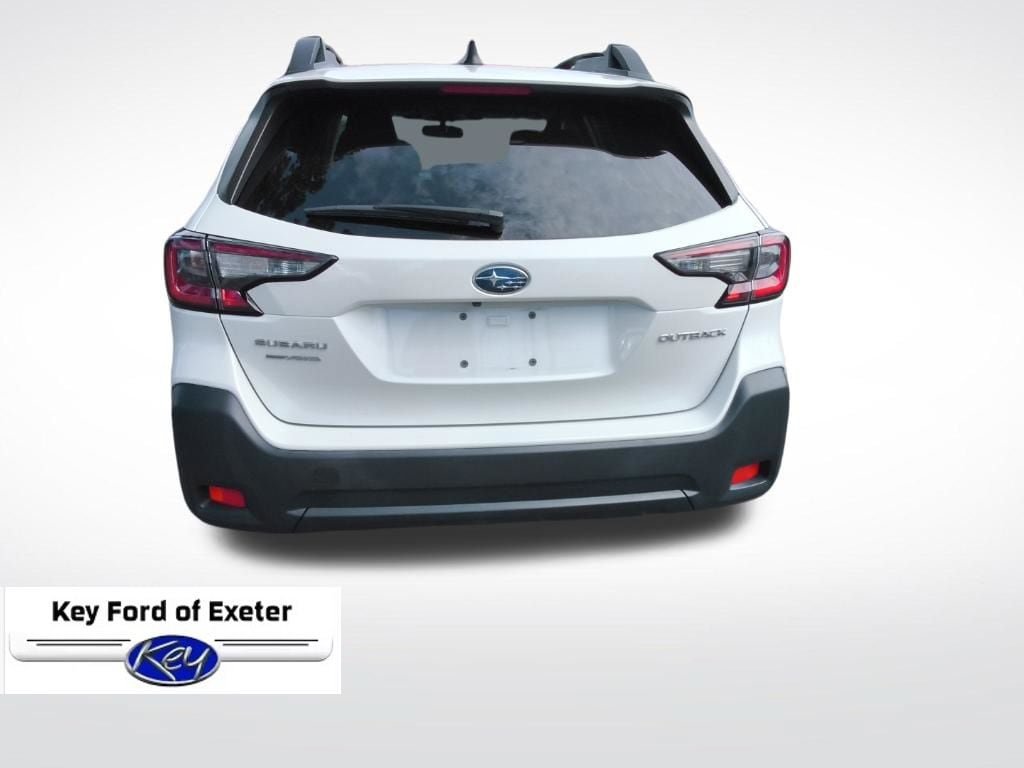 Used 2024 Subaru Outback Premium AWD/4WD image 11