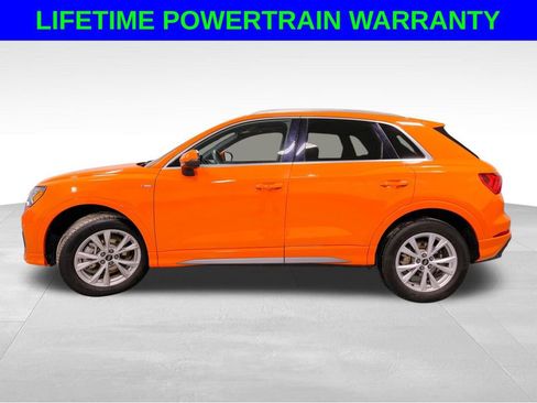Used 2025 Audi Q3 2.0T Premium image 3