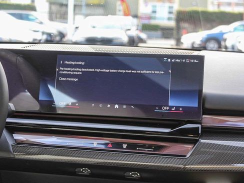 New 2026 BMW i5 eDrive40 w/ M Sport Package RWD image 12