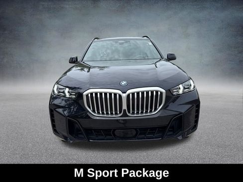 Used 2025 BMW X5 xDrive50e w/ M Sport Package AWD/4WD image 10