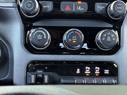 New 2026 RAM 1500 Warlock AWD/4WD image 16