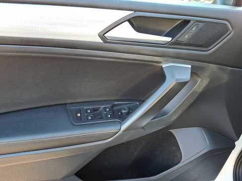 Used 2022 Volkswagen Tiguan S image 12