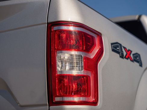 Certified 2019 Ford F150 XLT w/ Equipment Group 302A Luxury image 17