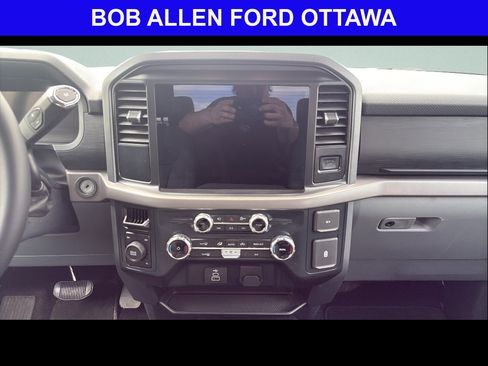 Used 2025 Ford F150 XLT w/ Equipment Group 301A Standard AWD/4WD image 16