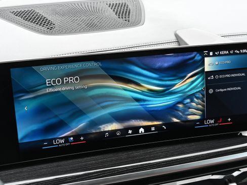 Certified 2026 BMW X6 M60i AWD/4WD image 35