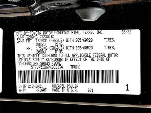 Used 2023 Toyota Tundra Limited w/ Power Package image 34