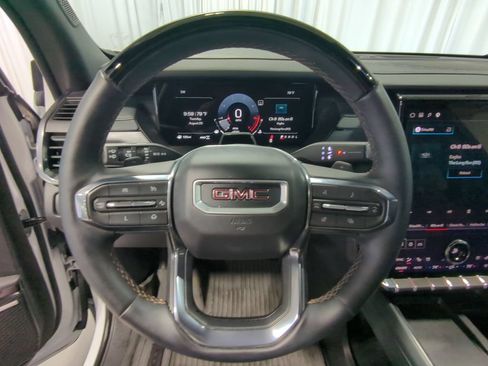 Used 2024 GMC Acadia AT4 w/ Super Cruise Package AWD/4WD image 22