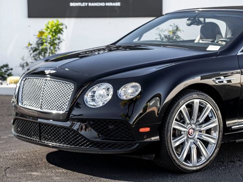 Used 2016 Bentley Continental GT image 9