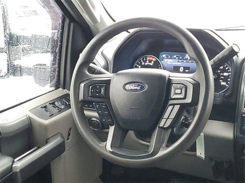 Used 2021 Ford F250 XLT w/ XLT Premium Package image 27