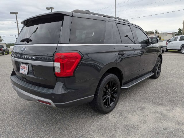 Used 2022 Ford Expedition XLT RWD image 4
