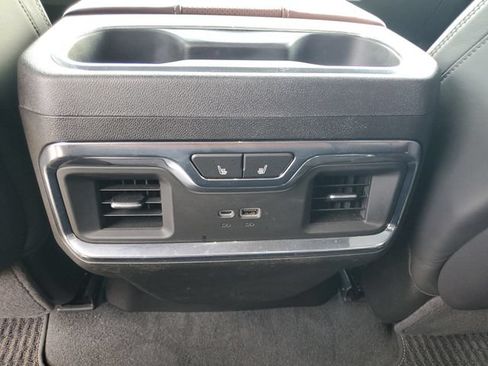 Used 2026 GMC Sierra 3500 Denali Ultimate AWD/4WD image 25