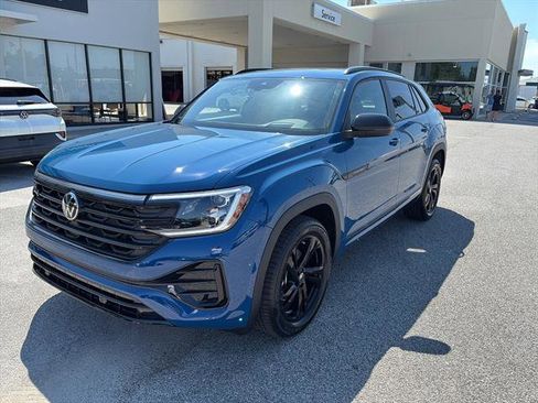 New 2026 Volkswagen Atlas Cross Sport SEL R-Line AWD/4WD image 3