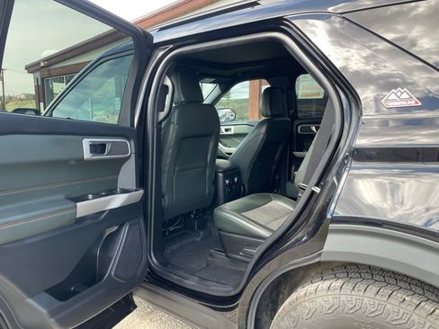 Used 2022 Ford Explorer Timberline image 15