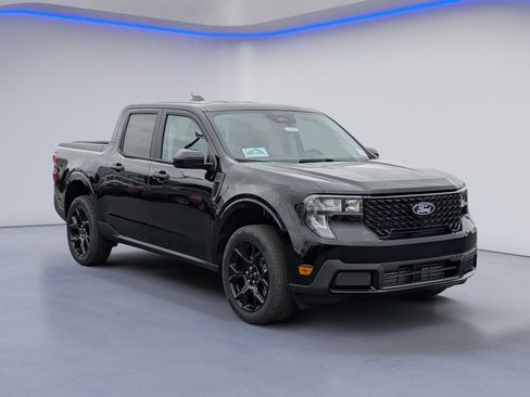 New 2026 Ford Maverick XLT w/ XLT Luxury Package image 7