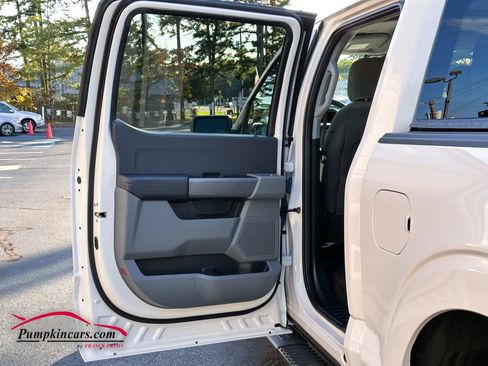 Used 2023 Ford F150 XLT w/ Trailer Tow Package image 22