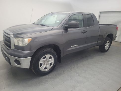Used 2012 Toyota Tundra 2WD Double Cab w/ Tow Pkg image 2