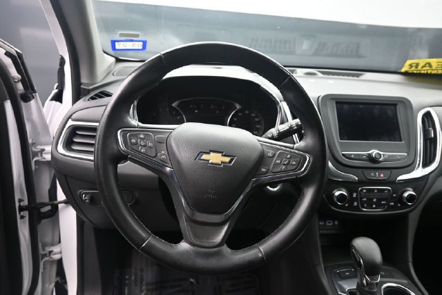 Used 2024 Chevrolet Equinox LT AWD/4WD image 18