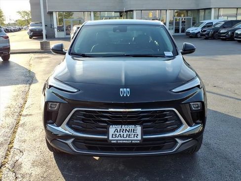 Used 2024 Buick Encore GX Preferred AWD/4WD image 12