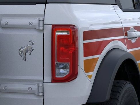 New 2026 Ford Bronco Big Bend w/ Free Wheeling Package AWD/4WD image 23