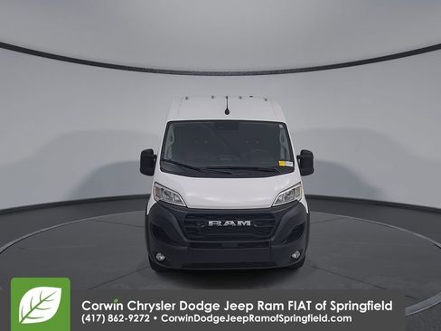 Used 2025 RAM ProMaster 2500 w/ Convenience Group FWD image 6