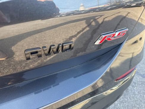 Used 2022 Chevrolet Equinox RS w/ LPO, Floor Liner Package image 41