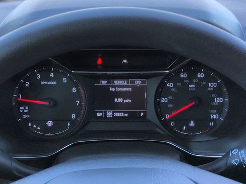 Used 2023 Chevrolet TrailBlazer LT w/ Convenience Package image 25