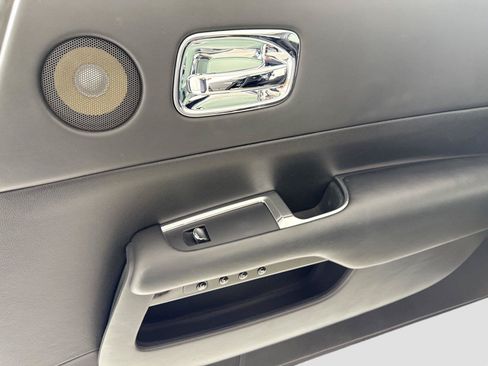 Used 2014 Rolls-Royce Wraith RWD image 24