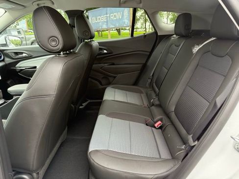 New 2025 Chevrolet Trax LT w/ Driver Confidence Package FWD image 18