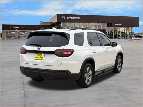 Used 2024 Honda Pilot EX-L image 9