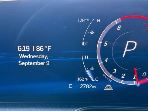 Used 2026 Cadillac CT5 V w/ Technology Package RWD image 14