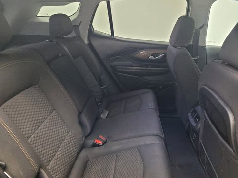 Used 2021 GMC Terrain SLE FWD image 19