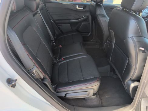 New 2026 Ford Escape ST-Line w/ Tech Pack #1 FWD image 31