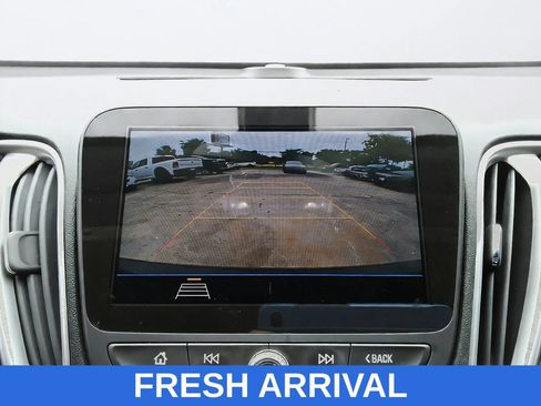 Used 2020 Chevrolet Malibu LS FWD image 27