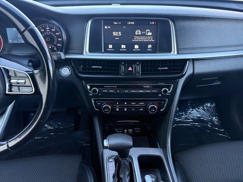 Used 2019 Kia Optima S w/ S Panoramic Sunroof Package image 15