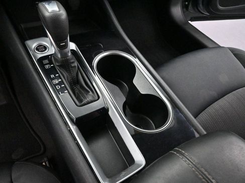 Used 2021 Nissan Altima 2.5 SV image 18