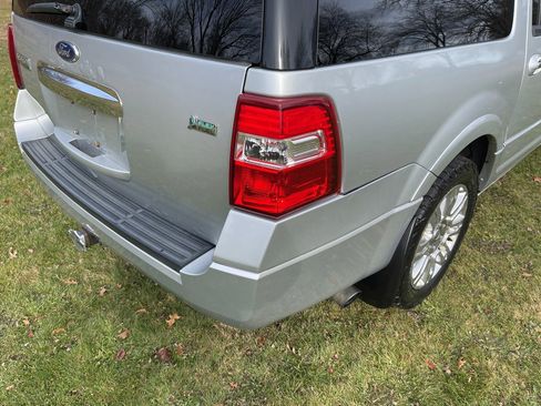 Used 2010 Ford Expedition EL Limited image 23