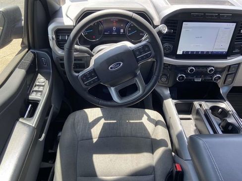 Used 2021 Ford F150 XLT w/ Equipment Group 302A High AWD/4WD image 10