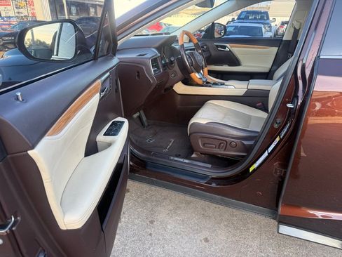 Used 2018 Lexus RX 350L FWD image 8