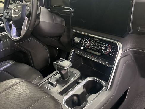 Used 2024 GMC Sierra 1500 Denali w/ Technology Package AWD/4WD image 27