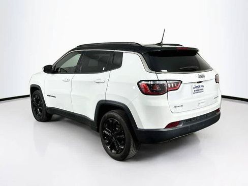 Used 2024 Jeep Compass Limited AWD/4WD image 4