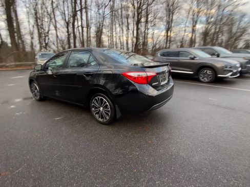 Used 2015 Toyota Corolla S image 12